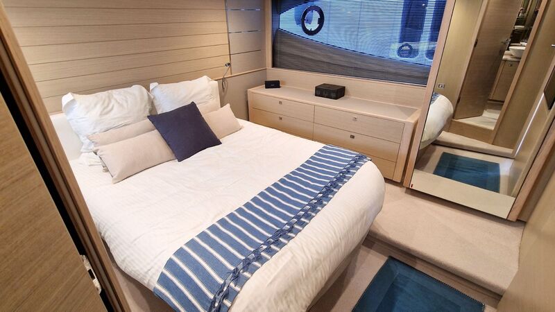 PRINCESS V50